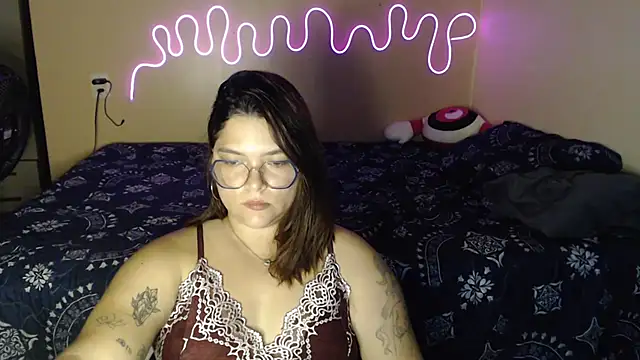 GoddessChaar online show from December 4, 2025, 2:21 am