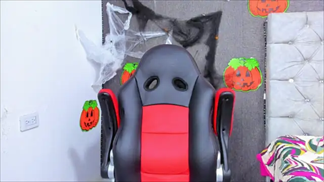 luigi hot  online show from October 13, 2025, 9:00 am