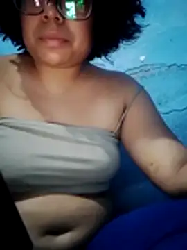 Snapshot of marimari_fersan chatting on May 7, 2026, 3:15 pm marimari fersan online show from May 7, 2026, 3:15 pm