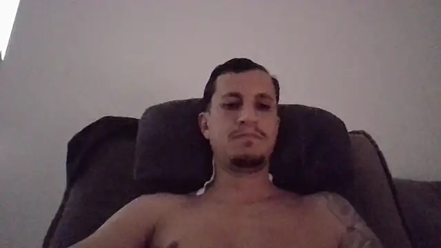 Snapshot of hekitor chatting on July 8, 2026, 3:56 pm hekitor online show from July 8, 2026, 3:56 pm