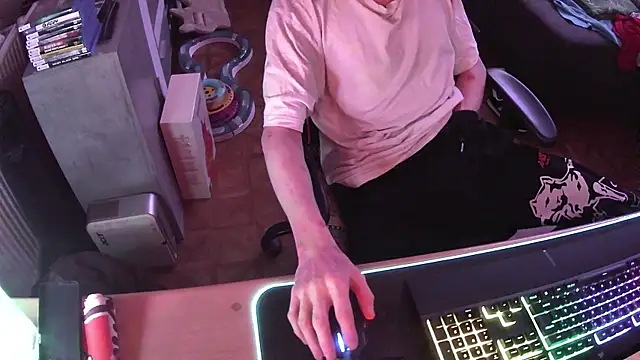 DerGeileLoveboy online show from December 1, 2025, 11:27 pm