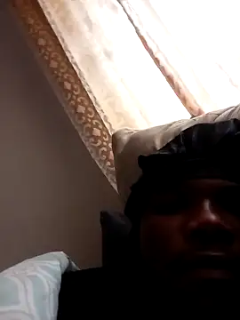 Thandowavy online show from April 30, 2026, 9:49 am