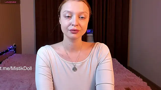 Snapshot of Mystic_Doll chatting on March 18, 2025, 7:33 pm Mystic Doll online show from March 18, 2025, 7:33 pm