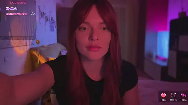 Snapshot of CherryRed_Girl chatting on June 14, 2026, 10:11 pm CherryRed Girl online show from June 14, 2026, 10:11 pm