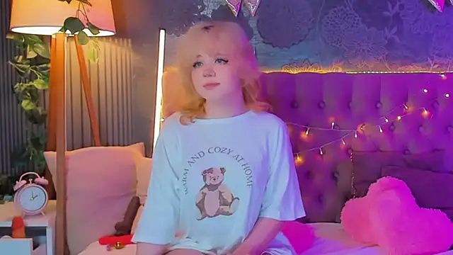 EmilyAngells online show from April 2, 2026, 6:09 am