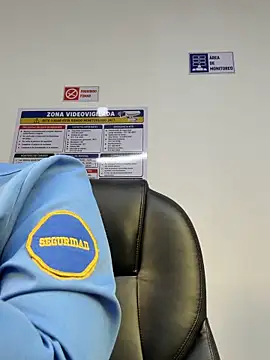 Snapshot of Megan-01- chatting on June 15, 2026, 11:32 am Megan-01- online show from June 15, 2026, 11:32 am