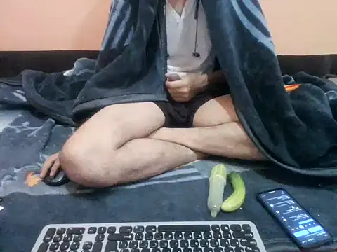 rahulkajuuu0909 online show from November 26, 2025, 6:19 pm