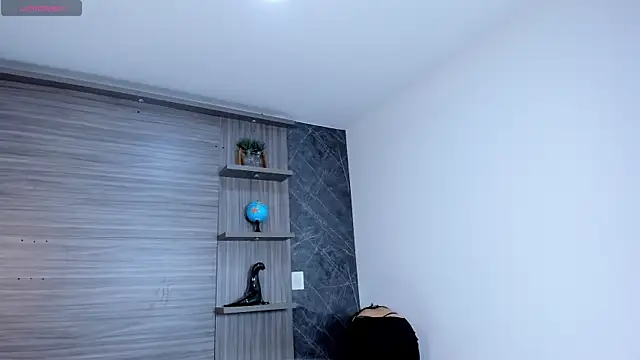 Ivaannaa  online show from September 20, 2025, 11:26 am