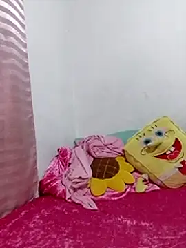 Snapshot of Sweet_fatty18 chatting on November 19, 2025, 10:10 pm Sweet fatty18 online show from November 19, 2025, 10:10 pm