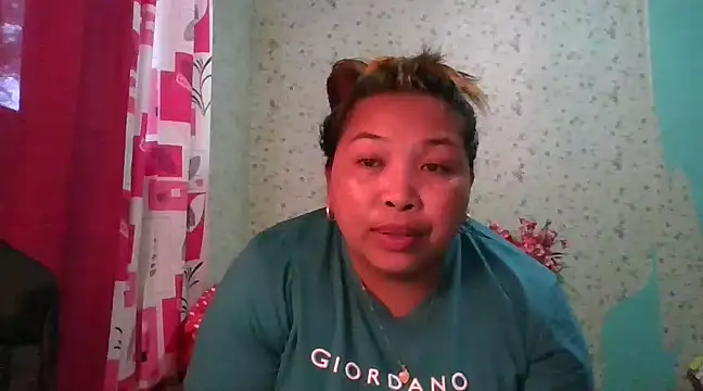 Snapshot of Sweet_fatty18 chatting on January 3, 2025, 7:38 am Sweet fatty18 online show from January 3, 2025, 7:38 am