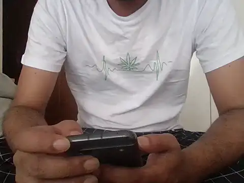Snapshot of playboyx007 chatting on April 25, 2026, 3:20 am playboyx007 online show from April 25, 2026, 3:20 am
