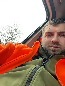 daniel21p online show from February 21, 2025, 2:27 pm