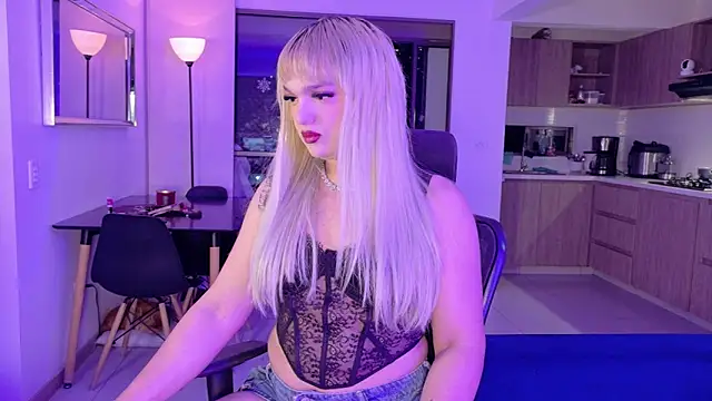 ScarletThompsonx online show from February 25, 2026, 12:00 am