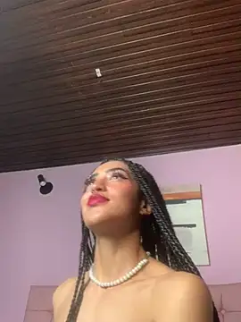 Snapshot of MichelleDiaz_Pink chatting on February 28, 2025, 10:41 am MichelleDiaz Pink online show from February 28, 2025, 10:41 am