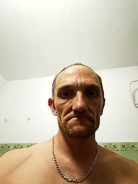 Snapshot of Machura chatting on June 5, 2026, 7:52 pm Machura online show from June 5, 2026, 7:52 pm
