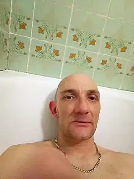 Machura online show from April 12, 2026, 8:01 pm