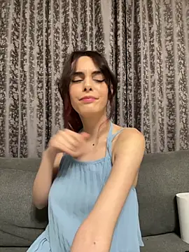 Mazzekyn online show from November 14, 2025, 7:06 pm