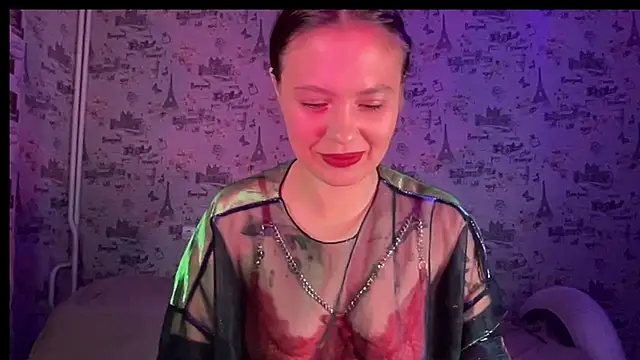 Just Scarlet  online show from October 11, 2025, 10:27 am