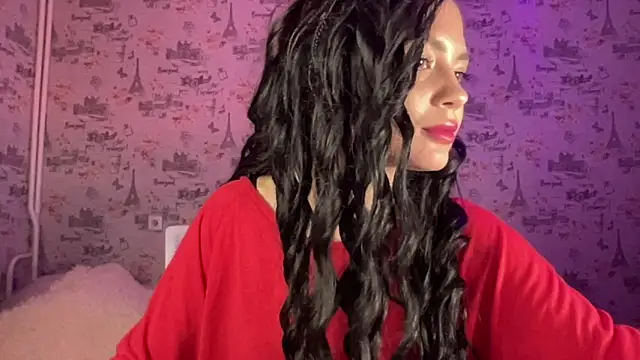 Just Scarlet  online show from September 25, 2025, 1:50 pm