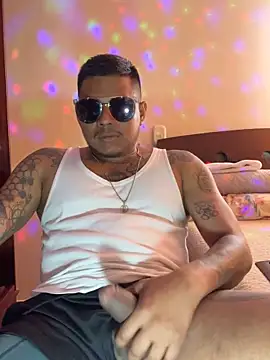 Snapshot of Saipuer31 chatting on December 22, 2025, 7:47 pm Saipuer31 online show from December 22, 2025, 7:47 pm