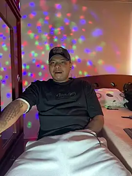 Snapshot of Saipuer31 chatting on January 10, 2026, 6:25 pm Saipuer31 online show from January 10, 2026, 6:25 pm