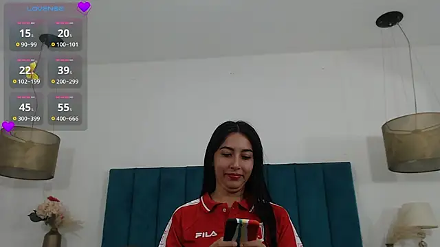 Snapshot of AnnHouston1 chatting on March 6, 2025, 1:24 pm AnnHouston1 online show from March 6, 2025, 1:24 pm