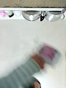 AnnHouston1 online show from February 6, 2026, 12:34 pm