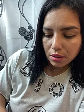 Sara chanel92 online show from March 16, 2025, 11:59 pm