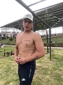 MaxxxSteil online show from February 5, 2026, 8:48 pm