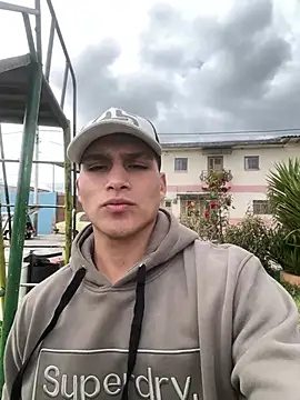 MaxxxSteil online show from February 19, 2026, 8:39 pm