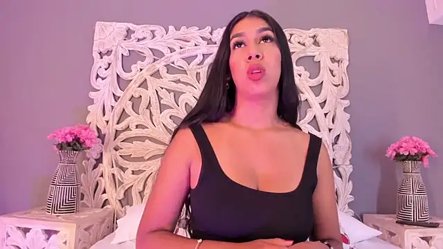 AnnieGibbyns online show from April 15, 2026, 6:34 pm