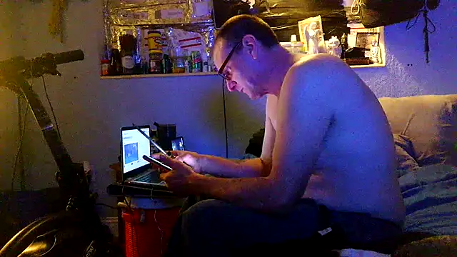 PornStro921 online show from April 4, 2026, 8:43 am