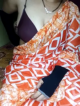 Snapshot of geetha_telugu_kan277 chatting on September 17, 2025, 4:09 pm geetha telugu kan277 online show from September 17, 2025, 4:09 pm