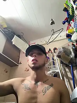 Snapshot of Cristopher1112 chatting on February 22, 2026, 6:49 am Cristopher1112 online show from February 22, 2026, 6:49 am