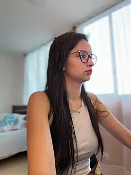 Snapshot of Soy_Sara7 chatting on February 16, 2026, 1:10 pm Soy Sara7 online show from February 16, 2026, 1:10 pm