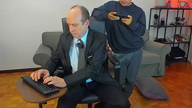 masterboy50 online show from November 9, 2025, 3:27 pm