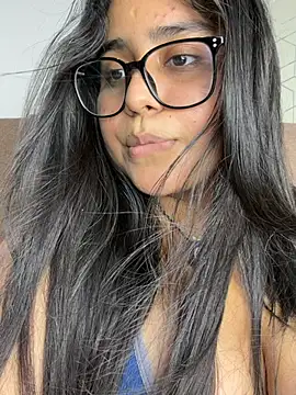 virginbrunette99 online show from May 22, 2026, 5:38 am