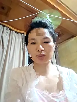 Dewbunn online show from October 12, 2025, 11:00 am