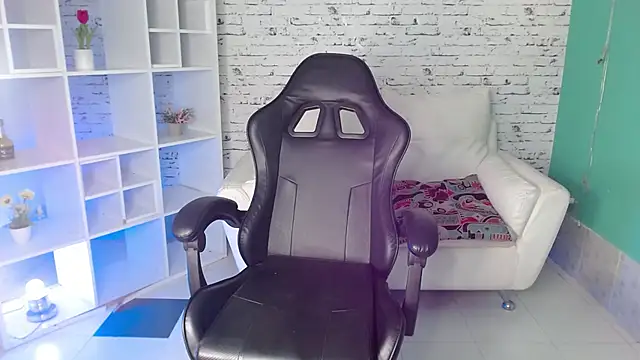 Snapshot of liss_greys1 chatting on March 2, 2025, 8:46 pm liss greys1 online show from March 2, 2025, 8:46 pm