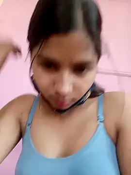 heena-3678 online show from March 14, 2026, 10:21 am