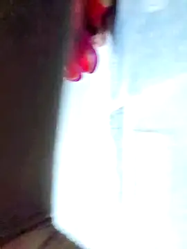 wildfun  online show from October 27, 2025, 4:46 am