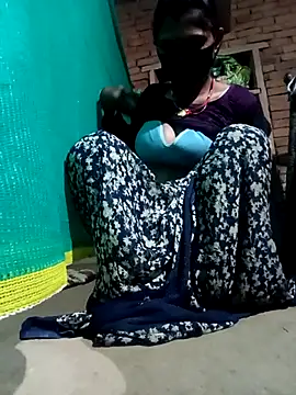 Snapshot of Chhavi_Chadha chatting on February 2, 2026, 3:11 pm Chhavi Chadha online show from February 2, 2026, 3:11 pm