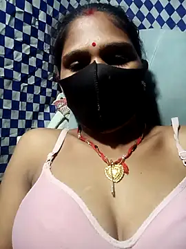 Snapshot of Chhavi_Chadha chatting on February 14, 2026, 3:01 pm Chhavi Chadha online show from February 14, 2026, 3:01 pm