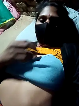 Snapshot of Chhavi_Chadha chatting on February 11, 2026, 10:09 pm Chhavi Chadha online show from February 11, 2026, 10:09 pm