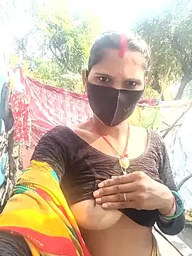 Snapshot of Chhavi_Chadha chatting on November 20, 2025, 8:15 am Chhavi Chadha online show from November 20, 2025, 8:15 am