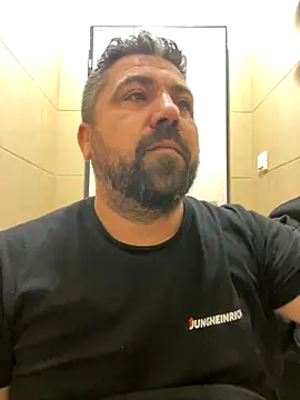 Alexander18edd online show from September 10, 2025, 10:58 am