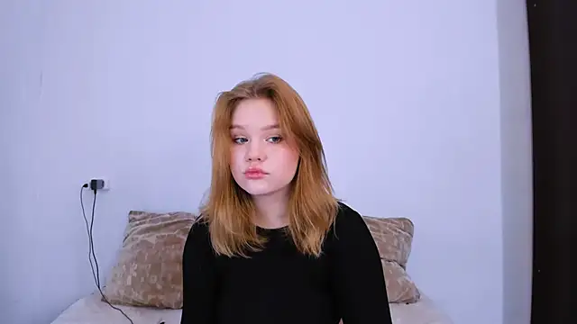 LaseyMoon online show from October 26, 2025, 2:23 am