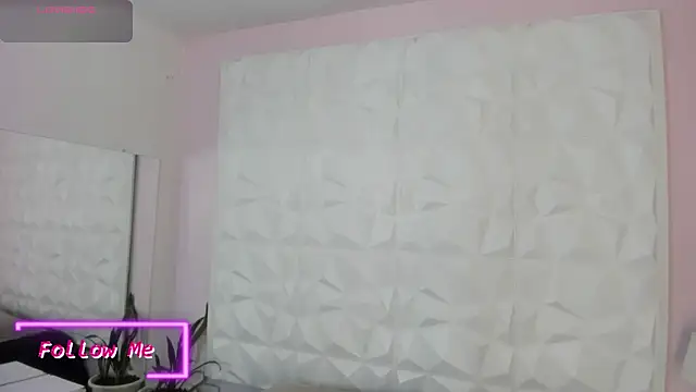 Valeriagomez  online show from January 13, 2026, 11:58 am