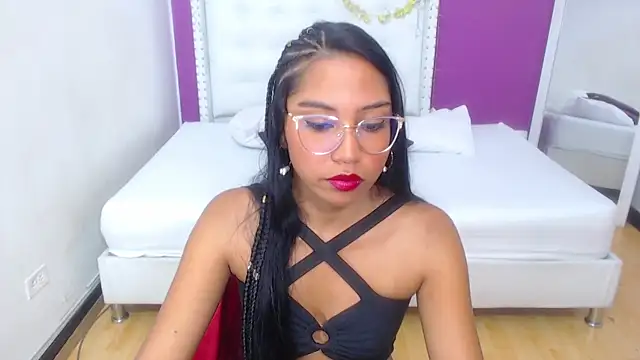 naughty teen18 online show from March 15, 2025, 1:51 pm