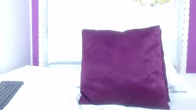 naughty teen18 online show from March 14, 2025, 4:51 pm